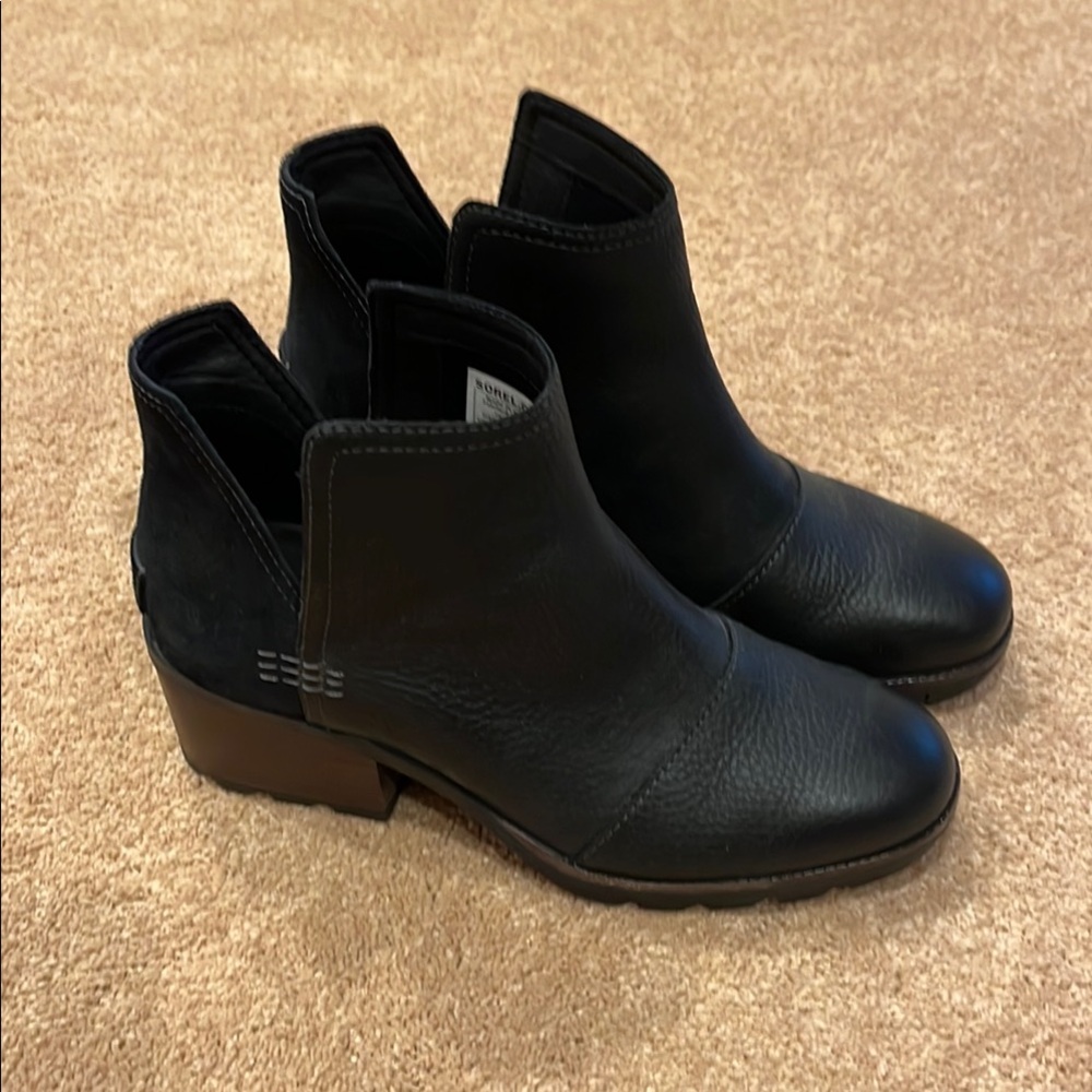 Women's Sorel Black Ankle Boots